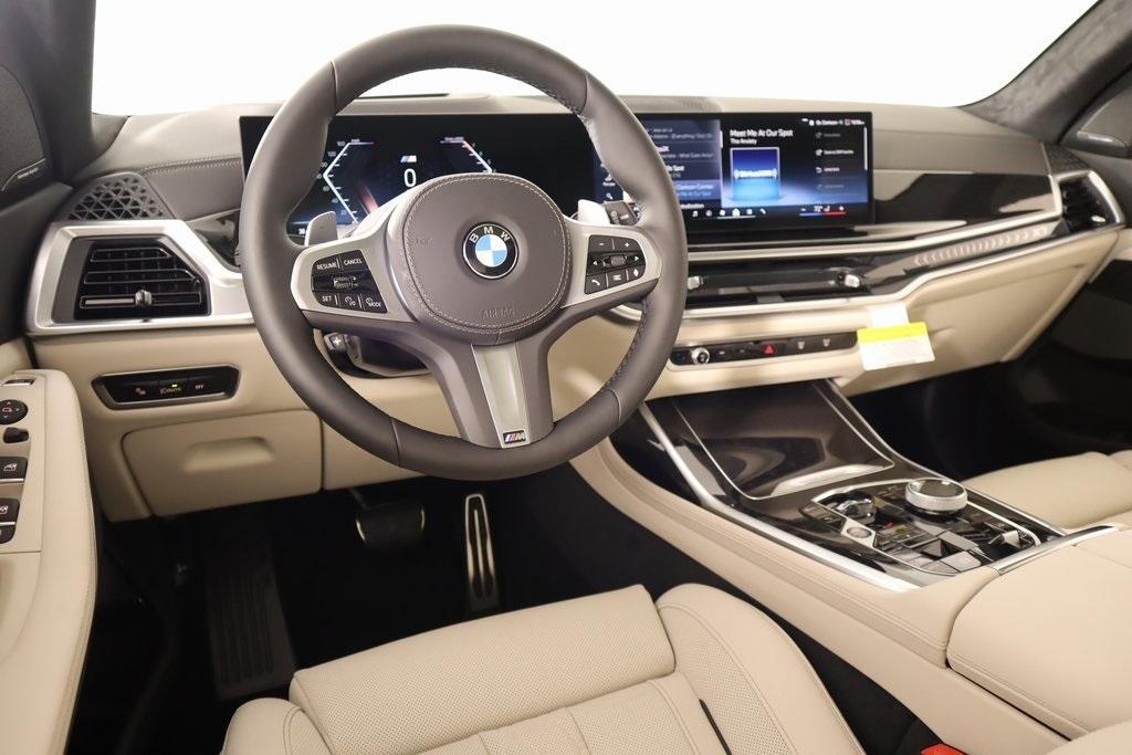 new 2026 BMW X7 car, priced at $101,755