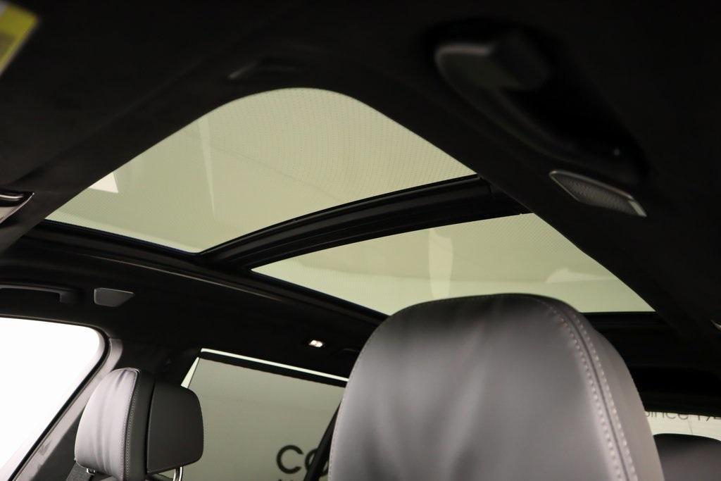 new 2026 BMW ALPINA XB7 car, priced at $163,375