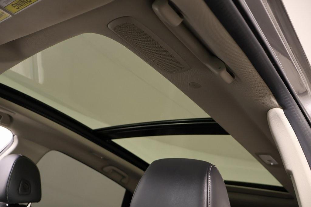 used 2022 Acura RDX car, priced at $29,190