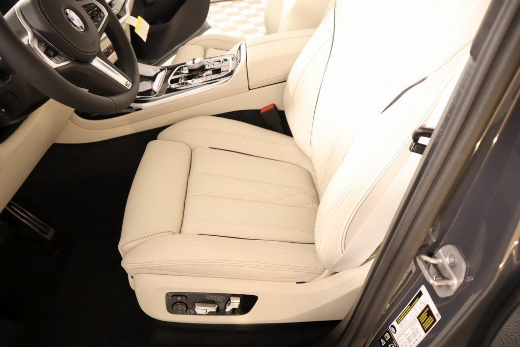 new 2026 BMW X7 car, priced at $103,705