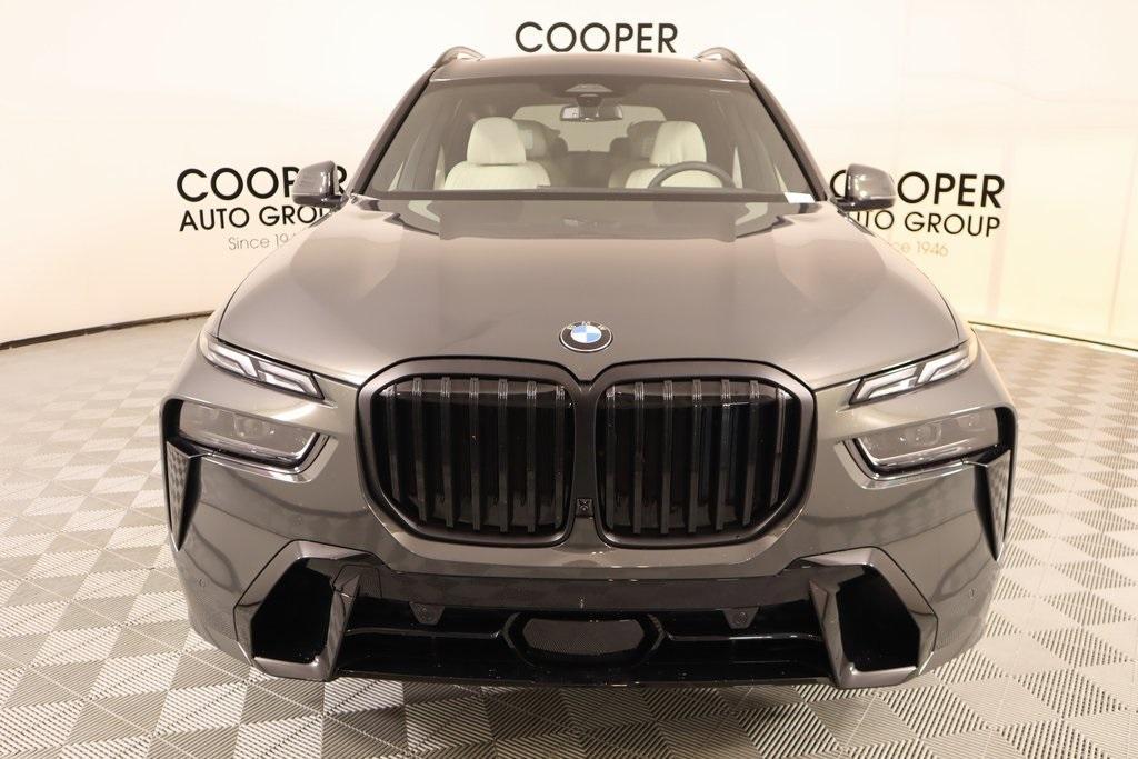 new 2026 BMW X7 car, priced at $103,705