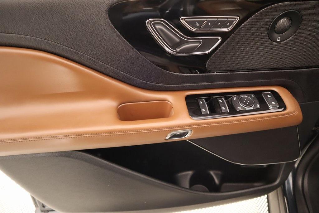 used 2022 Lincoln Aviator car, priced at $31,514