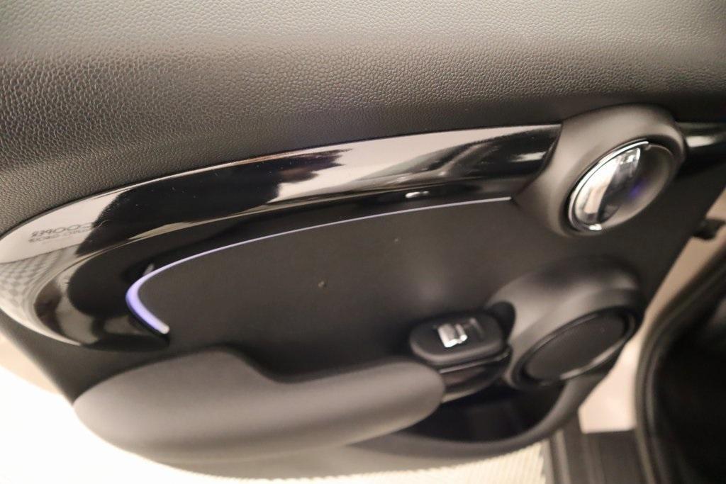 used 2023 MINI Hardtop car, priced at $26,312