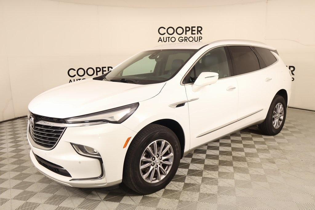 used 2024 Buick Enclave car, priced at $31,163