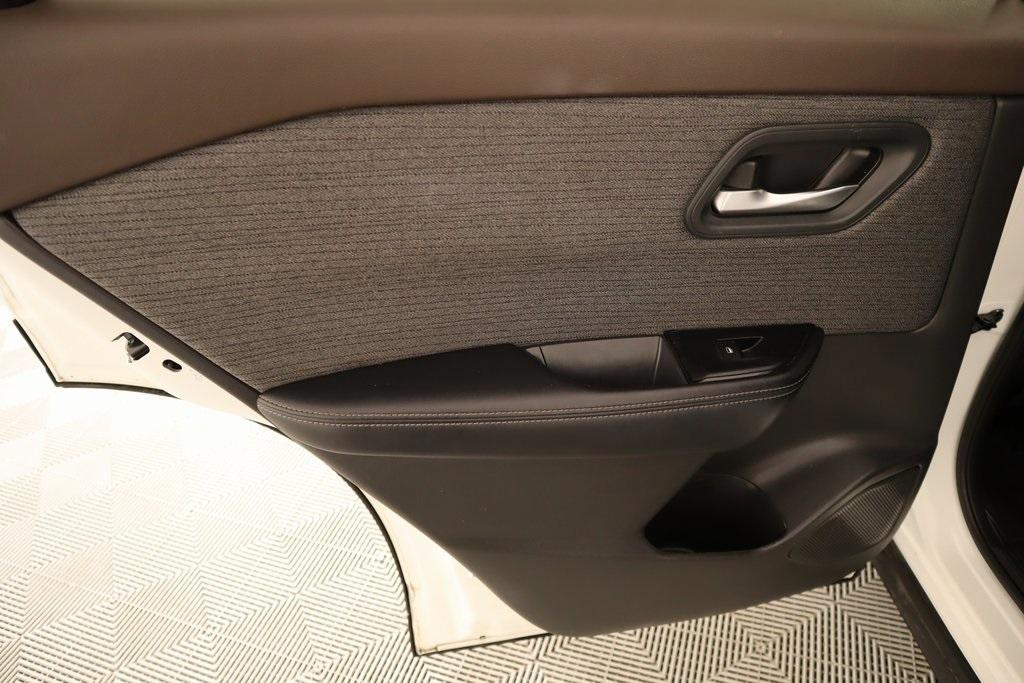 used 2023 Nissan Rogue car, priced at $21,459