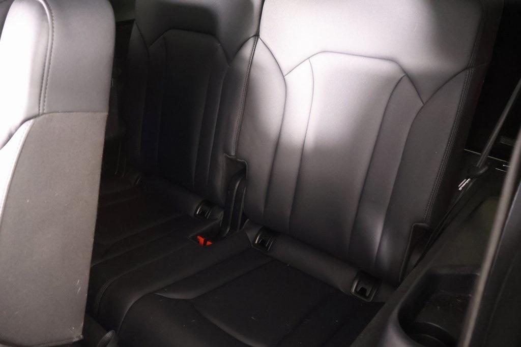 used 2020 Audi Q7 car, priced at $32,490