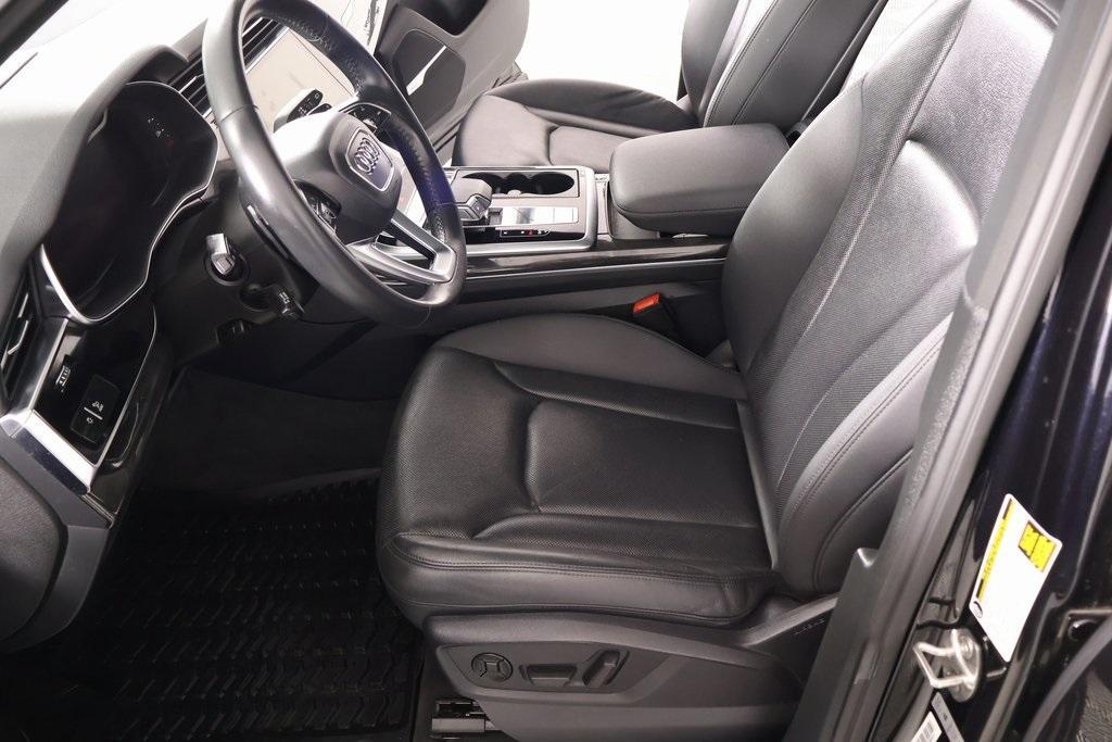 used 2020 Audi Q7 car, priced at $32,490