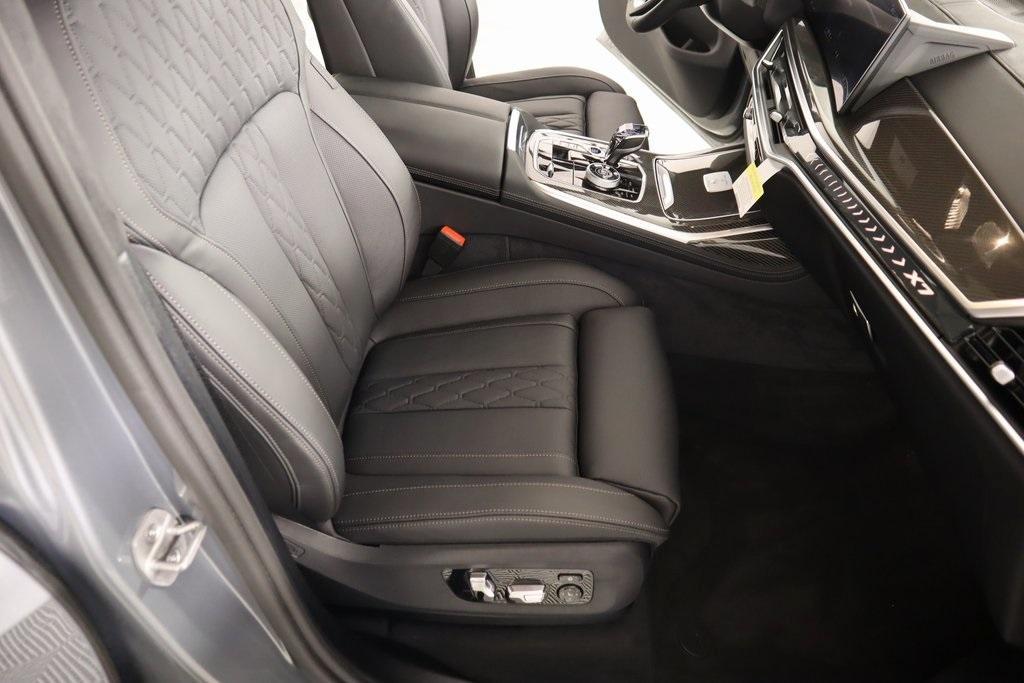 new 2026 BMW ALPINA XB7 car, priced at $161,425