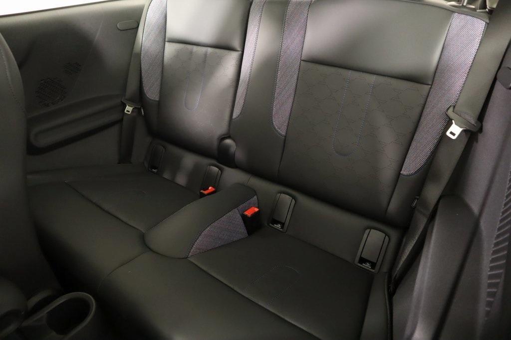 new 2025 MINI Hardtop car, priced at $33,030