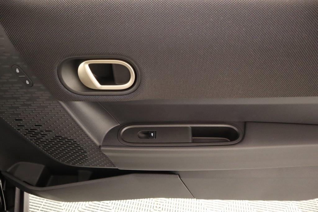 new 2025 MINI Hardtop car, priced at $33,030
