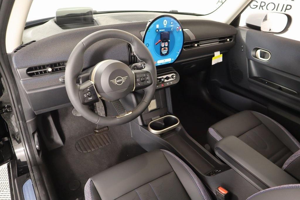 new 2025 MINI Hardtop car, priced at $33,030