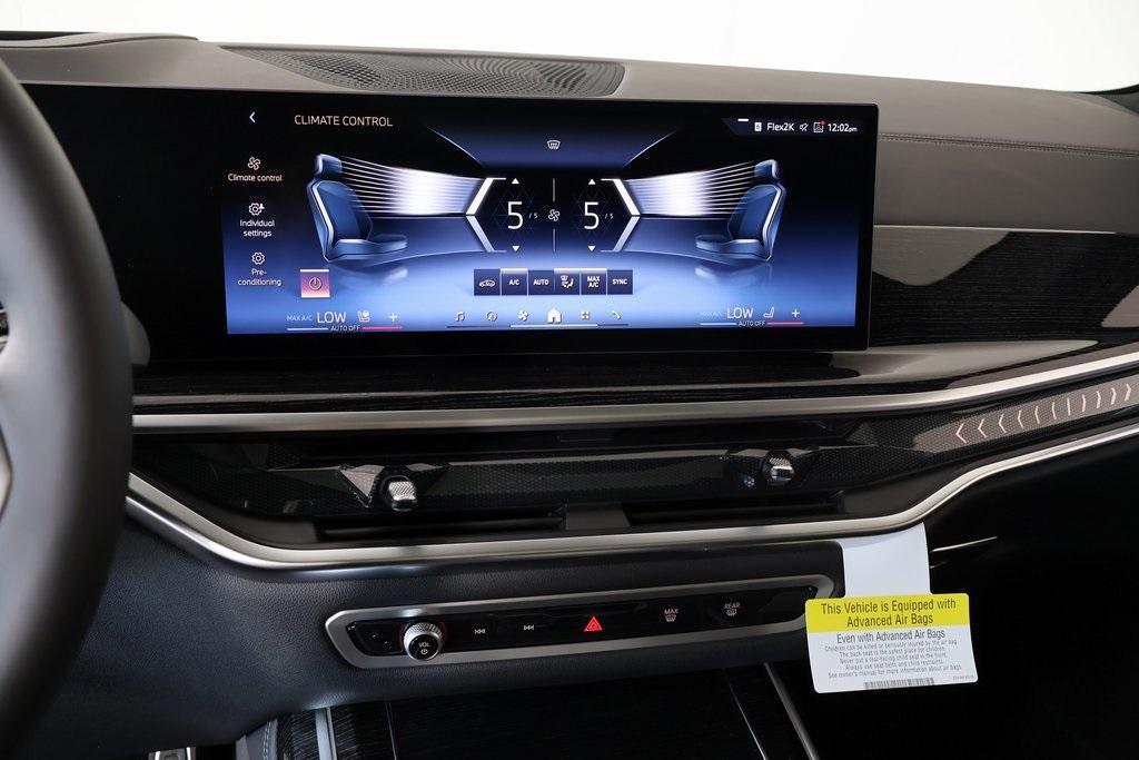 new 2026 BMW X7 car, priced at $99,805