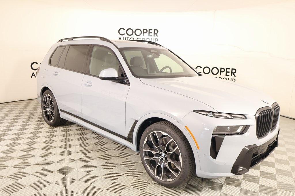 new 2026 BMW X7 car, priced at $97,705