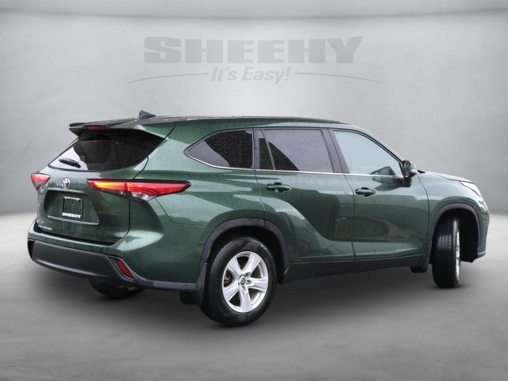 used 2023 Toyota Highlander car