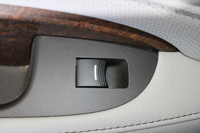 used 2020 Acura MDX car, priced at $31,788
