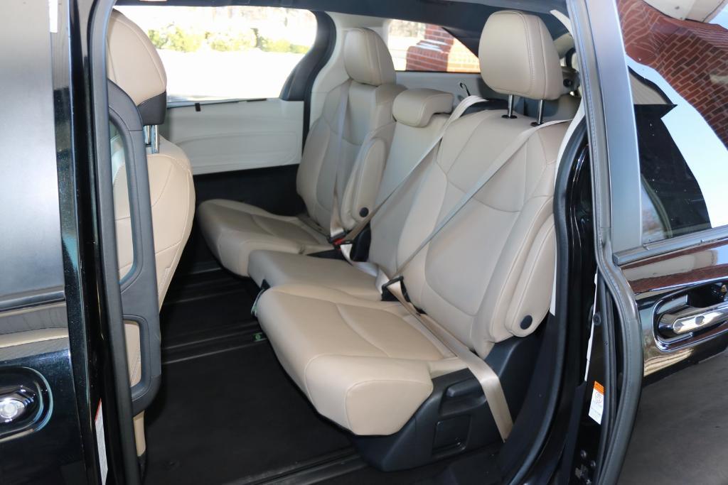 used 2023 Toyota Sienna car, priced at $41,999