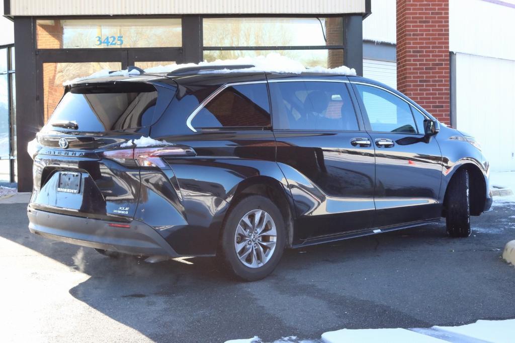 used 2023 Toyota Sienna car, priced at $41,999