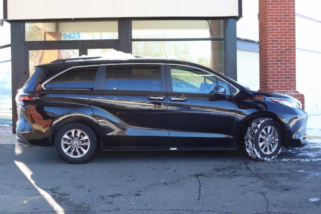 used 2023 Toyota Sienna car, priced at $41,999