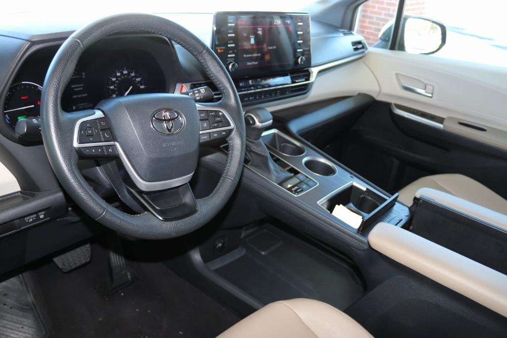 used 2023 Toyota Sienna car, priced at $41,999