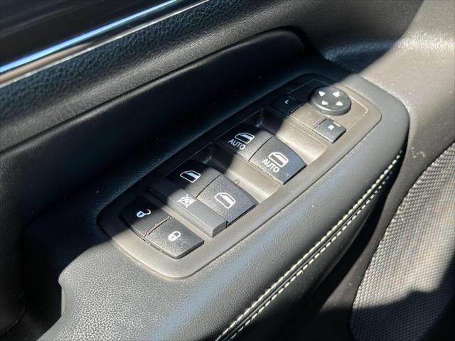 used 2021 Jeep Grand Cherokee car, priced at $19,987