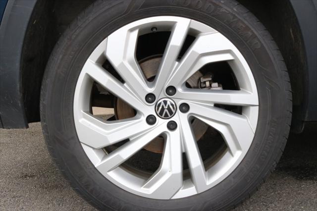 used 2023 Volkswagen Atlas car, priced at $29,988