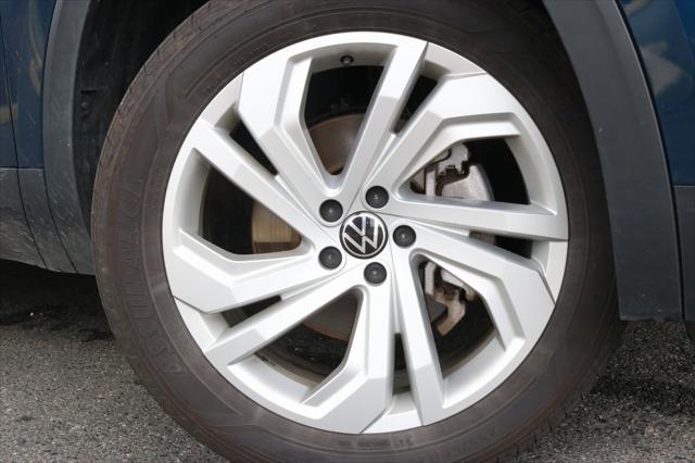 used 2023 Volkswagen Atlas car, priced at $29,988