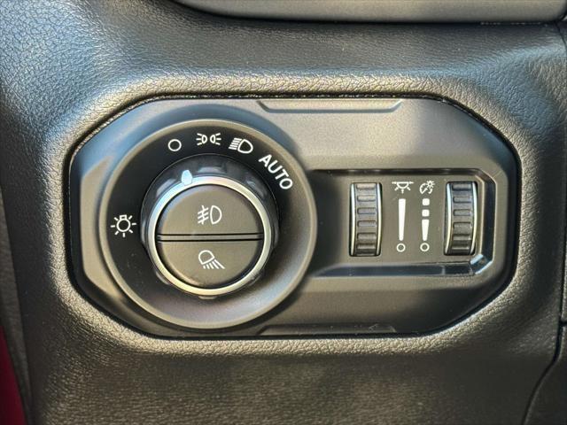 used 2021 Jeep Gladiator car, priced at $29,488