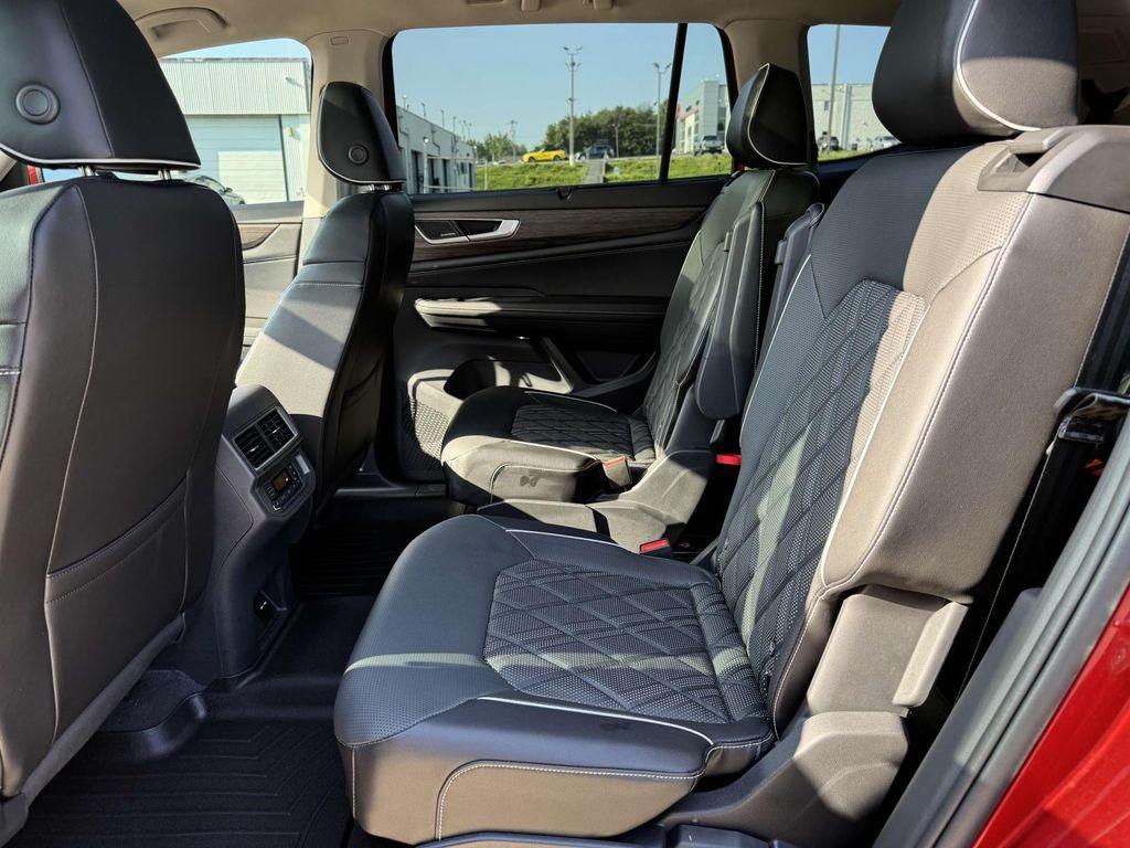 used 2024 Volkswagen Atlas car, priced at $42,650