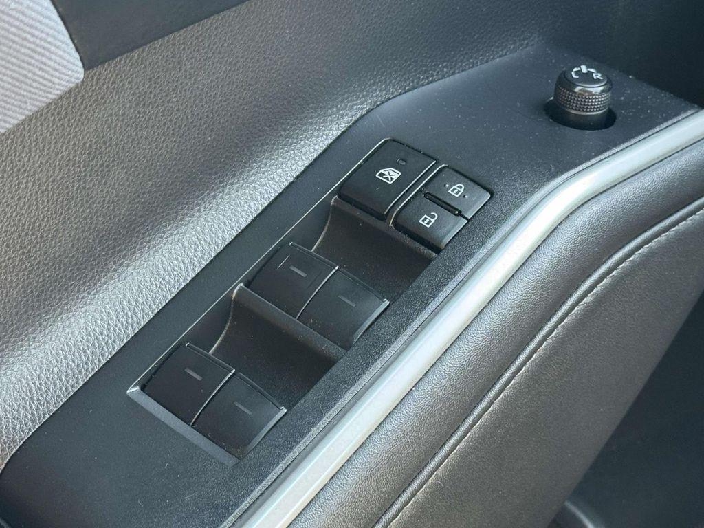 used 2023 Toyota Highlander car, priced at $31,988