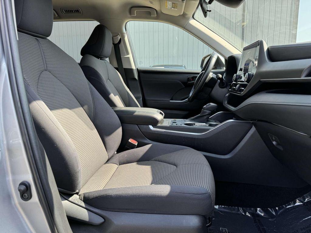 used 2023 Toyota Highlander car, priced at $31,988