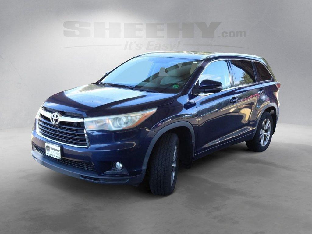 used 2015 Toyota Highlander car, priced at $16,988