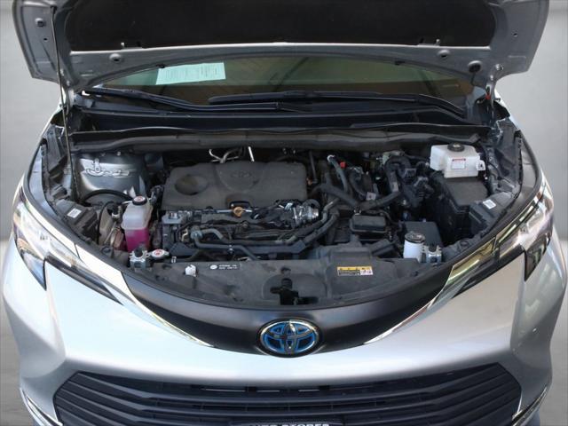 used 2023 Toyota Sienna car, priced at $41,700