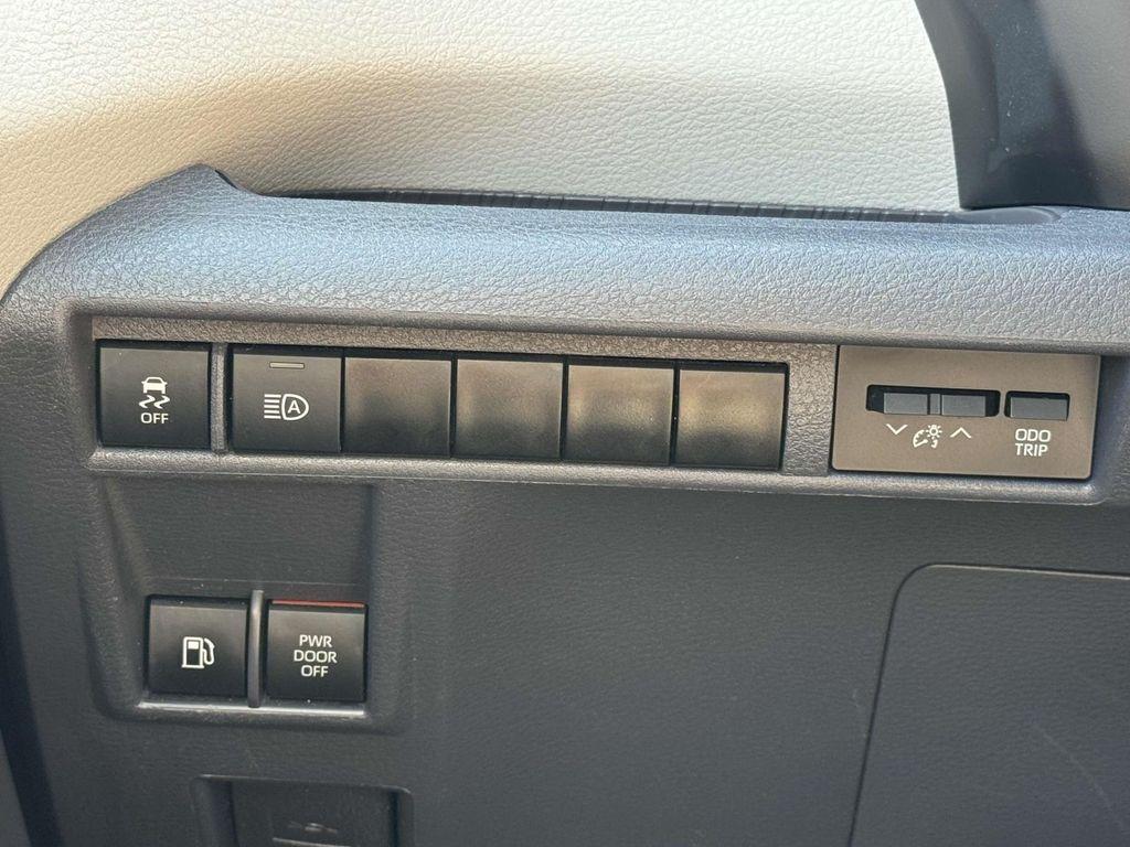 used 2023 Toyota Sienna car, priced at $39,697