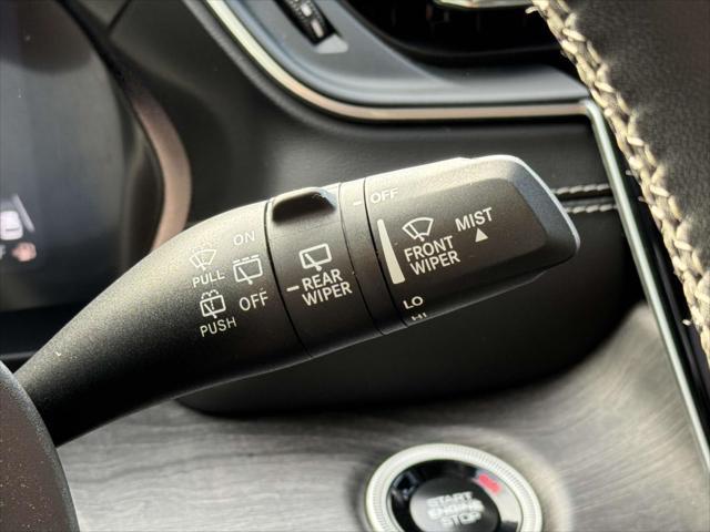 used 2024 Jeep Grand Cherokee car, priced at $38,987