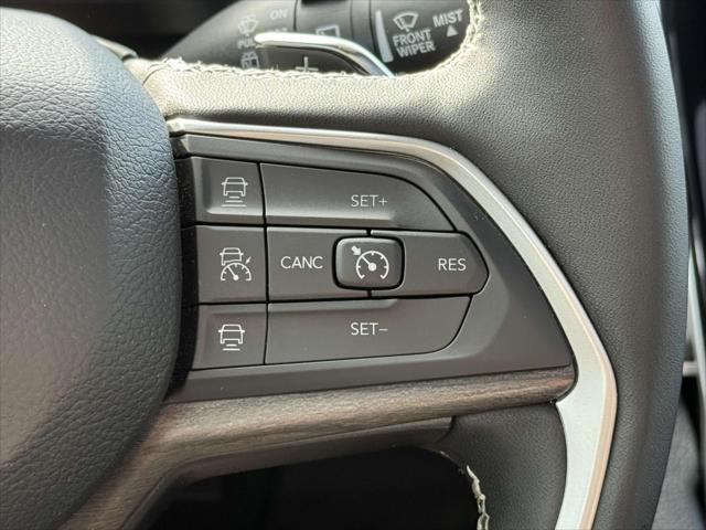used 2024 Jeep Grand Cherokee car, priced at $38,987
