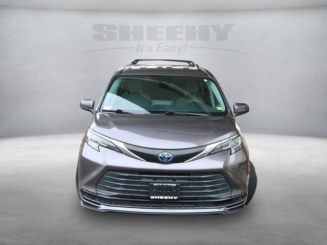 used 2021 Toyota Sienna car, priced at $34,404