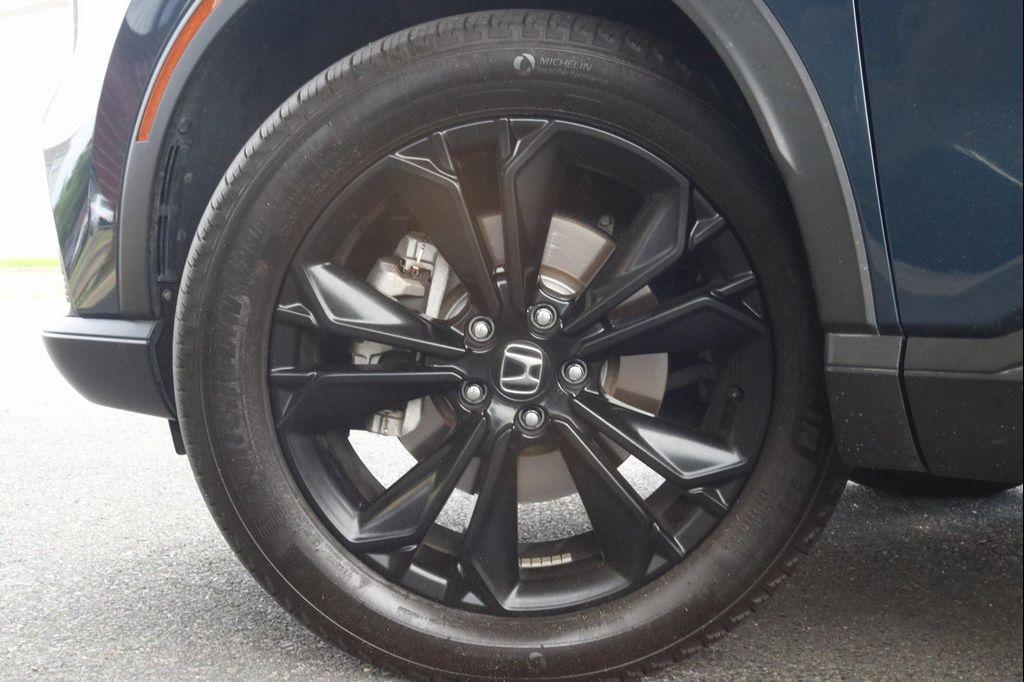 used 2023 Honda CR-V Hybrid car, priced at $35,250