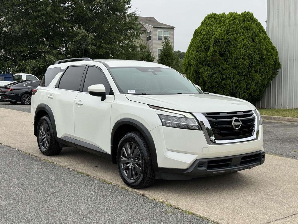 used 2022 Nissan Pathfinder car, priced at $29,389