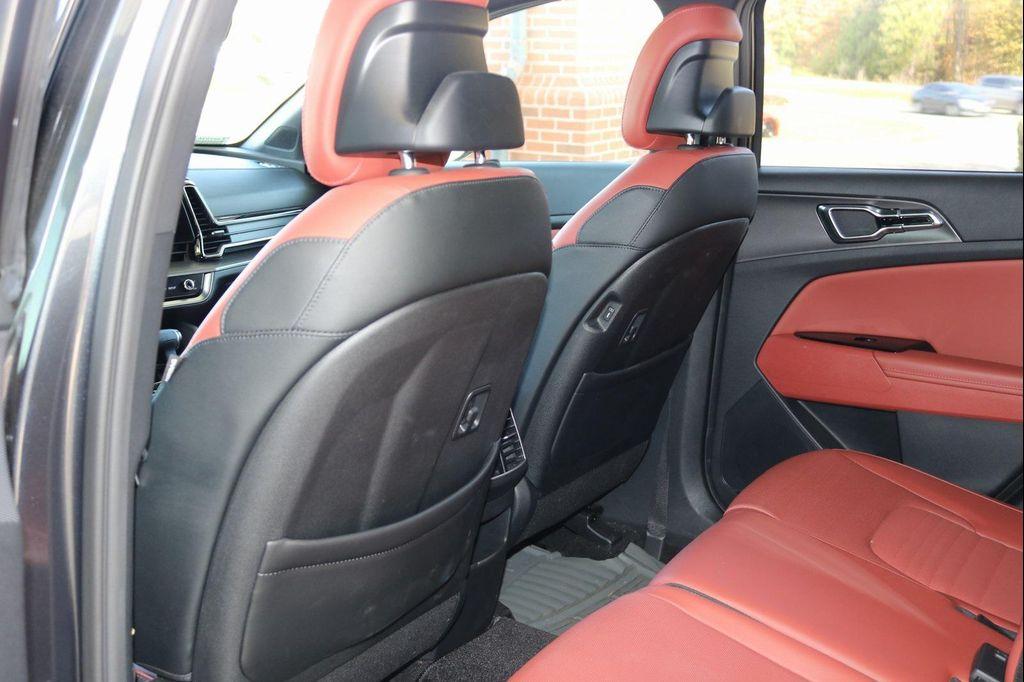 used 2024 Kia Sportage car, priced at $31,988