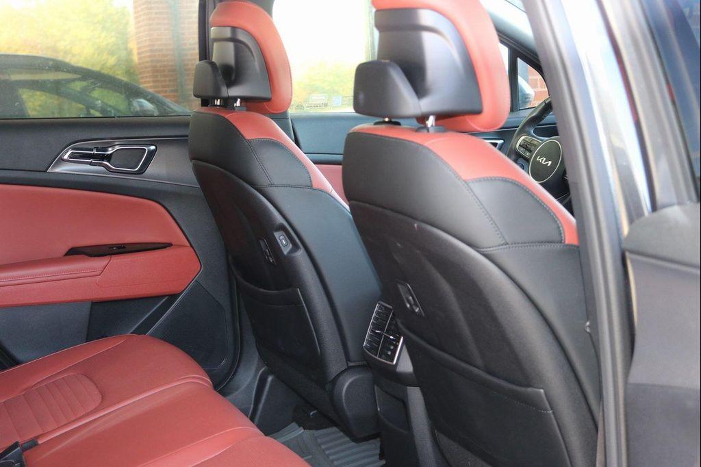 used 2024 Kia Sportage car, priced at $31,988