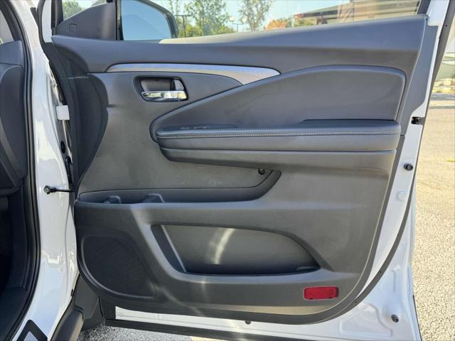 used 2025 Honda Ridgeline car, priced at $40,700