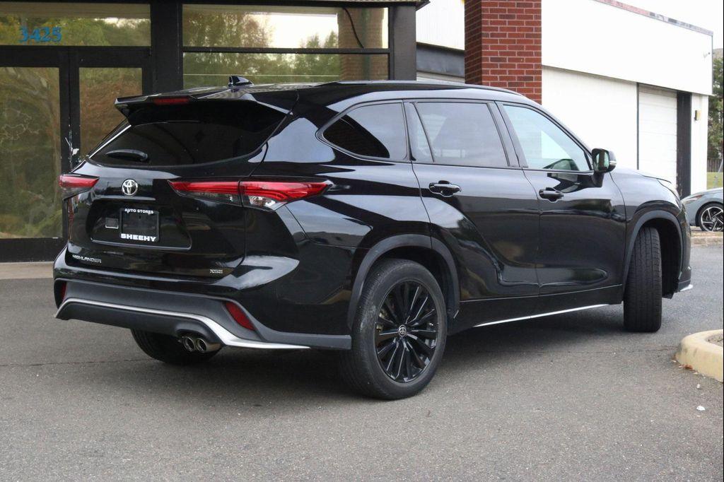 used 2023 Toyota Highlander car, priced at $38,490