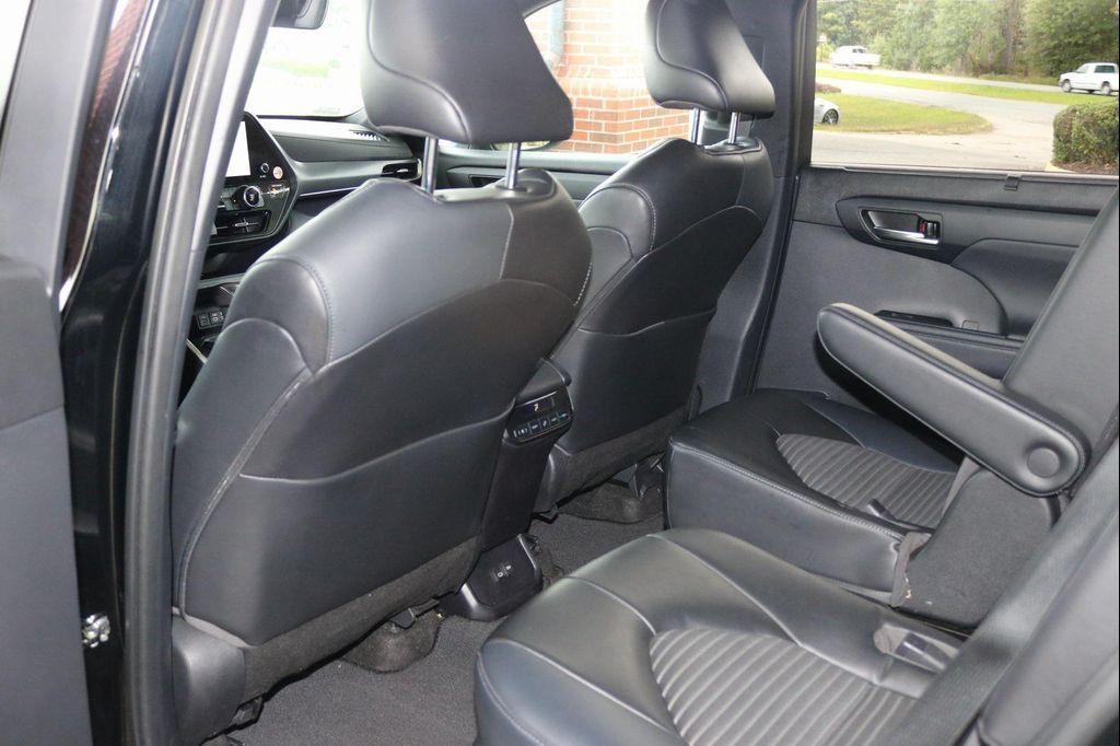 used 2023 Toyota Highlander car, priced at $38,490