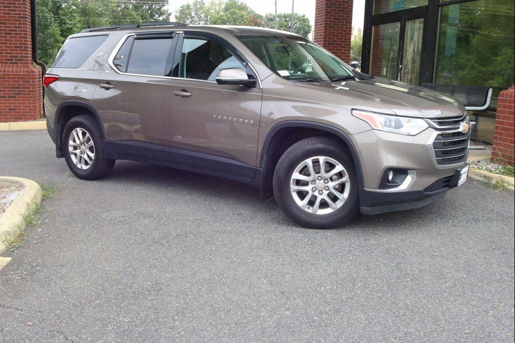 used 2020 Chevrolet Traverse car, priced at $23,770