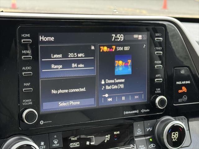 used 2021 Toyota Highlander car, priced at $32,580