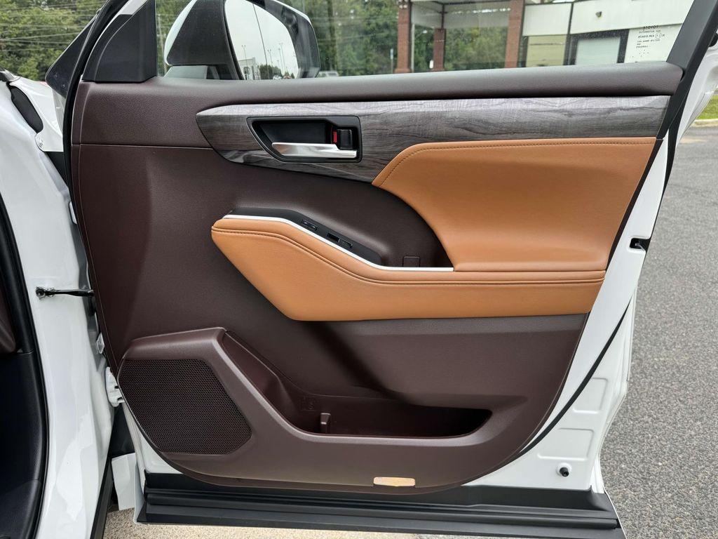 used 2022 Toyota Highlander car, priced at $41,000