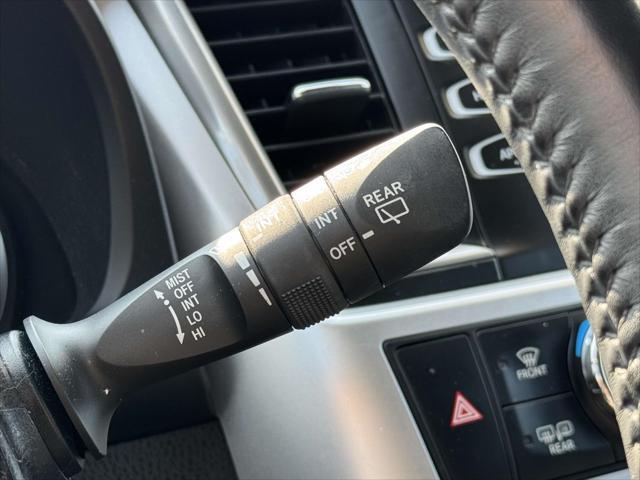 used 2019 Toyota Highlander car, priced at $26,988