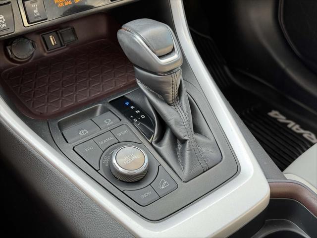 used 2020 Toyota RAV4 car, priced at $31,788