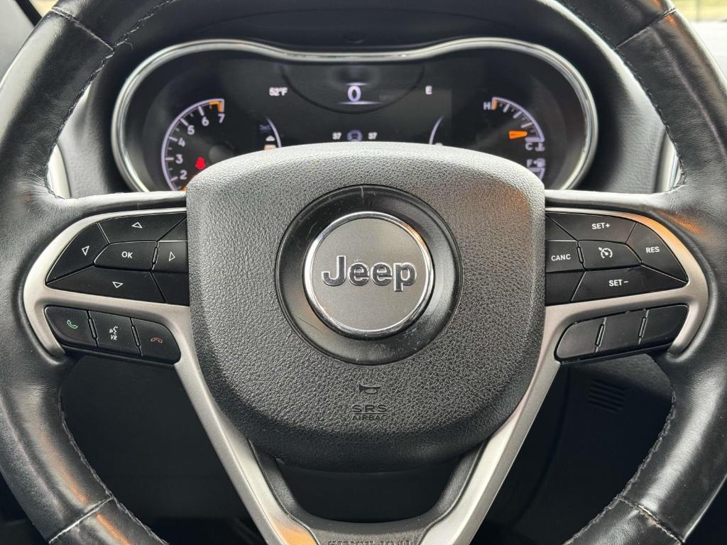 used 2018 Jeep Grand Cherokee car, priced at $17,562