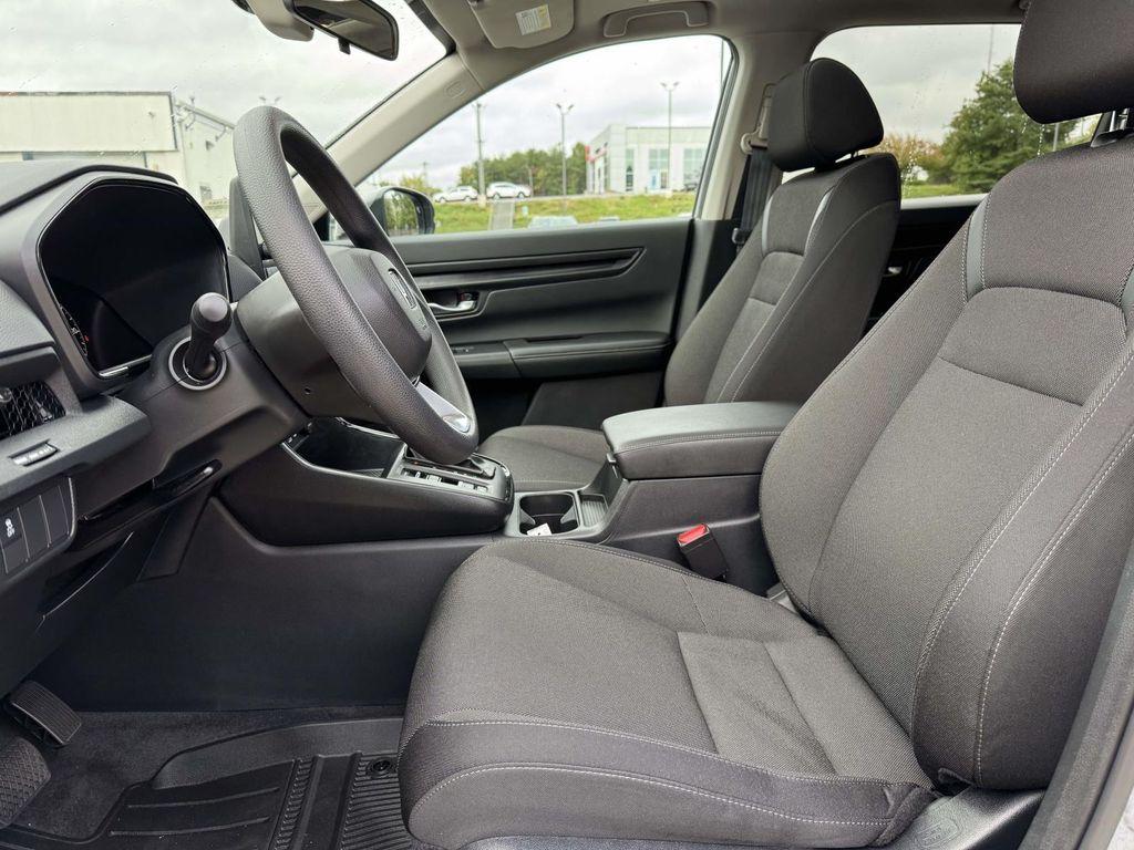 used 2025 Honda CR-V car, priced at $30,988